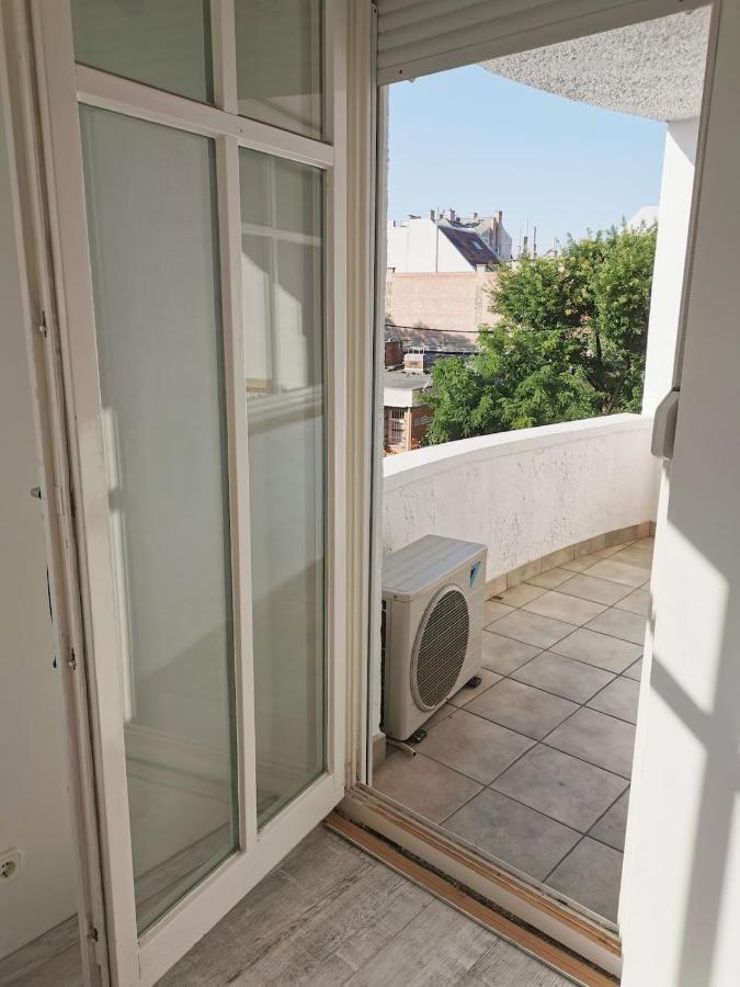 Bright, Spacious Apartment 3 Bedroom, Garage Budapest Bagian luar foto